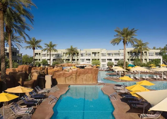 Marriott Canyon Next To Jw *