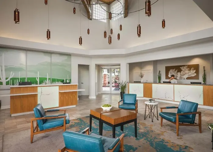 Marriott Canyon Next To Jw *